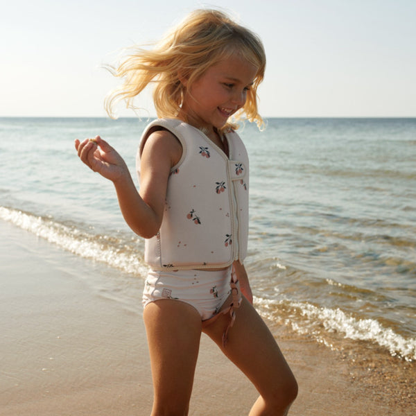 Colete de natação para bebé para ou criança para o verão da liewood na cor PEACH SEA SHELL