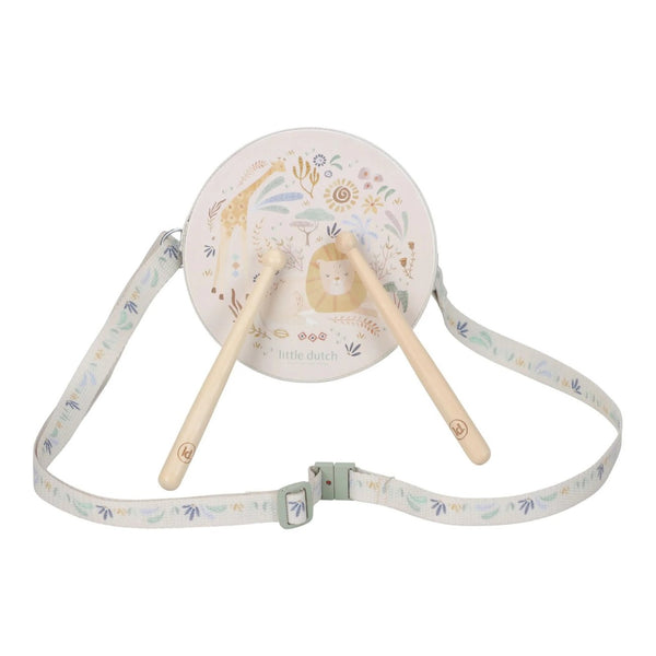 Tambor infantil Safari Friends com duas baquetas e alça para o pescoço, ideal para estimular o ritmo, a criatividade e a iniciação musical das crianças.