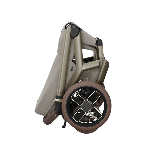 Carrinho Maxi-Cosi Fame com assento reclinável, sistema LumiRide LED, suspensão CosiCruise, apoio de braços e compatibilidade com cadeiras auto SlideTech® saphire sand