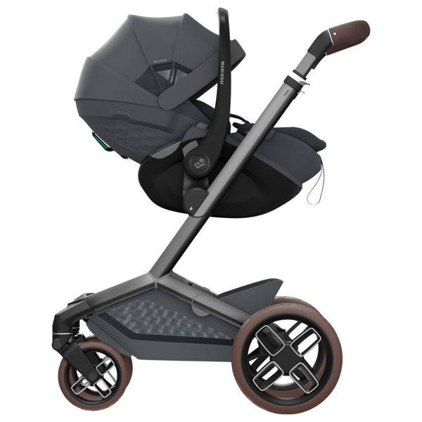Maxi-Cosi Fame Trio Premium com carrinho Fame, Alcofa Fame, Pebble Slide Pro², Base FamilyFix Slide Pro e adaptadores, sistema de viagem completo com tecnologia SlideTech®, reclinação totalmente deitada, ISOFIX e conforto premium desde o nascimento moon graphite