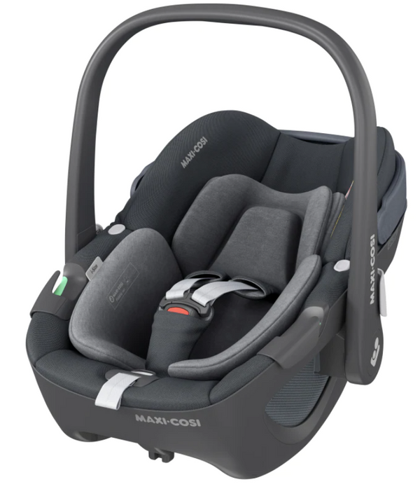 Cadeira auto MAXI-COSI Pebble 360 i-Size com rotação de 360°, redutor para recém-nascidos, proteção reforçada contra impactos laterais e compatível com Base FamilyFix 360 para bebés dos 40 aos 83 cm. Essential Graphite