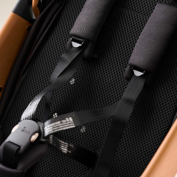 Carrinho de bebe Miro da Mima na cor mocha