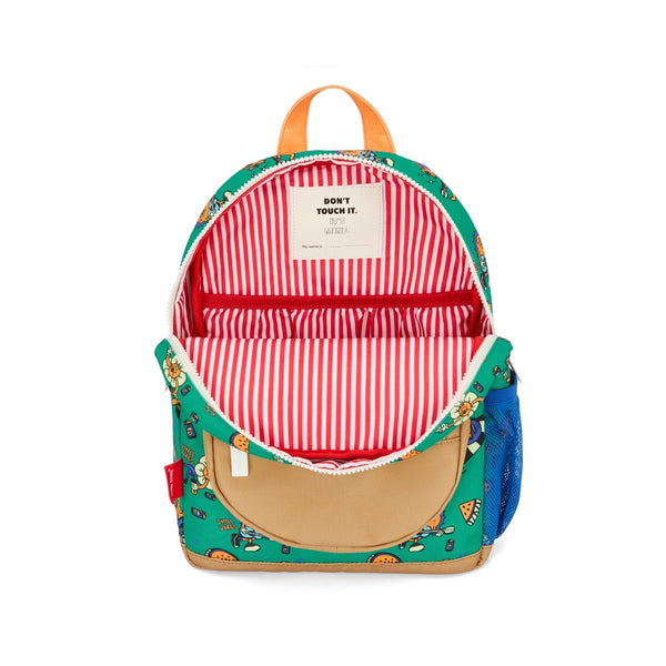 Mochila Pequena Redonda Hello Hossy em poliéster reciclado, impermeável, com formato A4, costas e alças acolchoadas, bolso para garrafa de água e capacidade de 7,3 L para crianças dos 2 aos 5 anos.
Chill Vibes