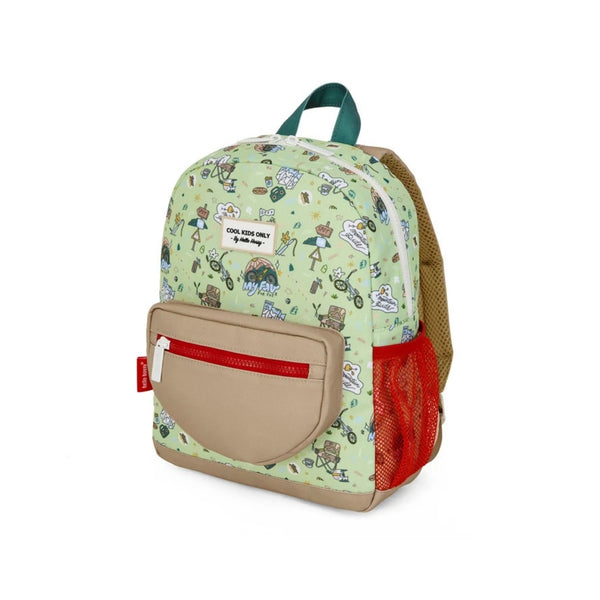 Mochila Pequena Redonda Hello Hossy em poliéster reciclado, impermeável, com formato A4, costas e alças acolchoadas, bolso para garrafa de água e capacidade de 7,3 L para crianças dos 2 aos 5 anos.
Mountain Ride