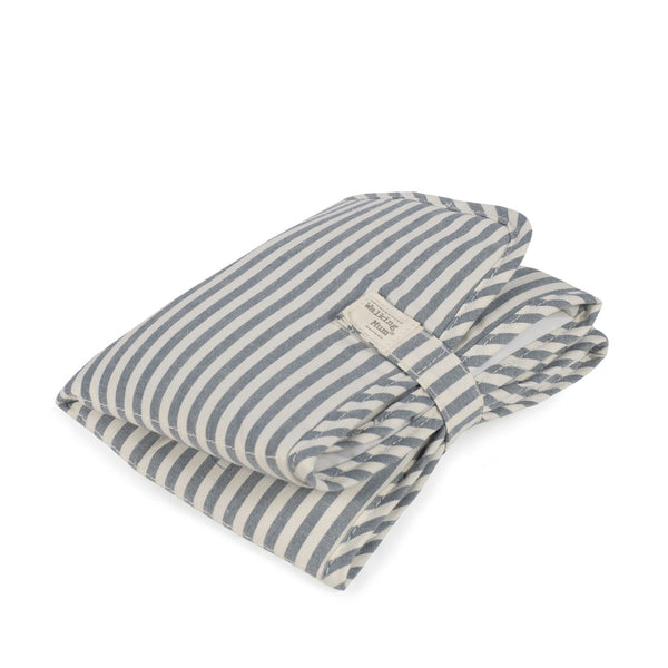 muda fraldas portátil da walking mum modelo praline strips na cor matcha - verde