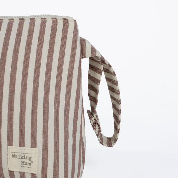 necessaire da walking mum modelo praline strips na cor moka - vermelho