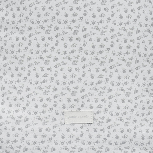 Footmuff carrinho Pasito a Pasito Little Bloom Flowers Grey confortável bebé