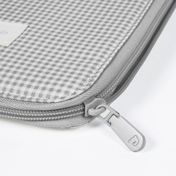Porta documentos bebé Pasito a Pasito Little Bloom Vichy Grey com fecho e compartimentos
