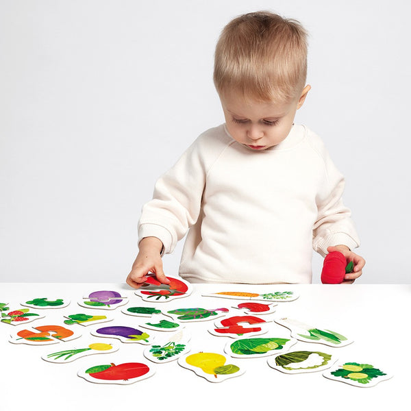 Primeiros Puzzles infantis com 7 puzzles e 14 peças para crianças a partir dos 12 meses, ideais para estimular a observação e coordenação motora. Frutas e Vegetais