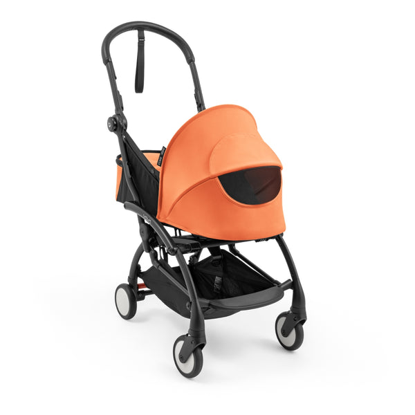 Carrinho Stokke YOYO⁵ + Ninho desde o nascimento, com posição totalmente deitada, dobragem ultracompacta com uma mão, suspensão nas quatro rodas e conjunto de assento incluído.
Peach