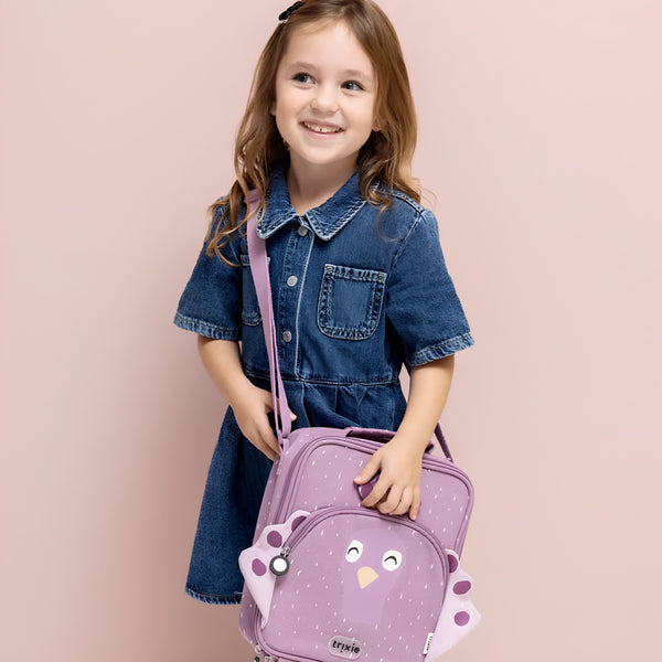 Lancheira térmica Trixie infantil com tiracolo ajustável, compartimento isotérmico e bolso frontal para snacks e acessórios mrs. peacock