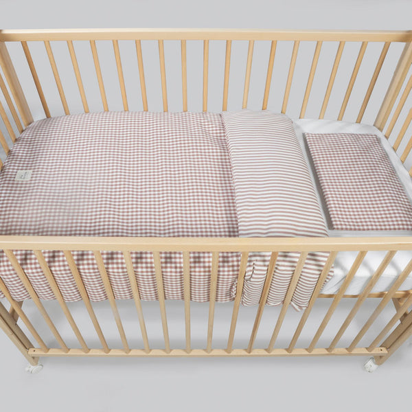 Conjunto para cama de grades da walking mum modelo praline na cor moka - vermelho