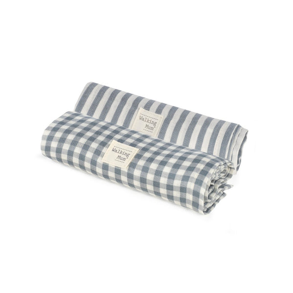 Pack de 2 Musselinas Praliné Walking Mum 70x70 cm em bambu e algodão, macias, respiráveis e ideais para envolver o bebé, passeios e amamentação. Verde.