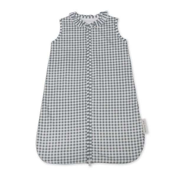 Saco de Dormir de Verão Praliné Walking Mum em 100% algodão TOG 0.5, ideal para proporcionar noites frescas, confortáveis e seguras ao bebé durante o verão. Verde.