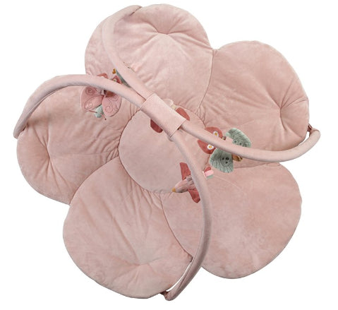 GINÁSIO DE ATIVIDADES COM TAPETE