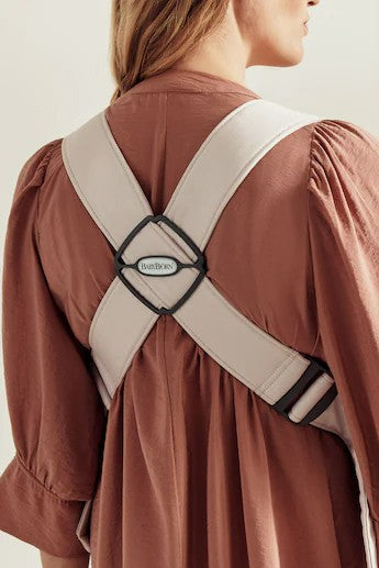 BABYBJORN BABY CARRIER MINI FRONTAL