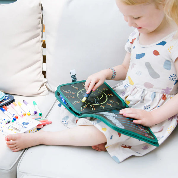 LIVRO 8 PÁGINAS E 4 BUTTERSTIX