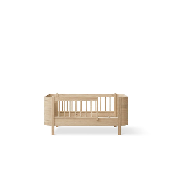 OLIVER FURNITURE CAMA DE GRADES WOOD MINI+ (INCLUI KIT 0-9 ANOS)