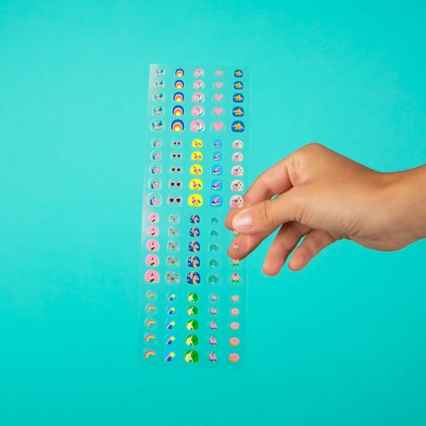 200 AUTOCOLANTES DE UNHAS OMY