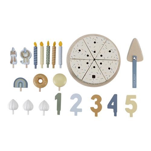 BOLO DE ANIVERSÁRIO