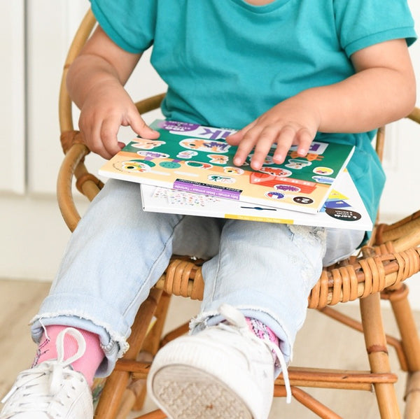 POPPIK 100 STICKERS + 6 CARDS