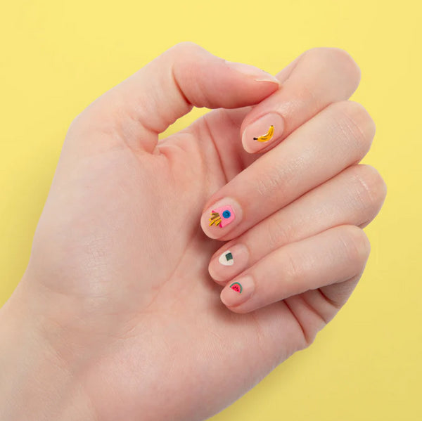 120 AUTOCOLANTES DE UNHAS OMY