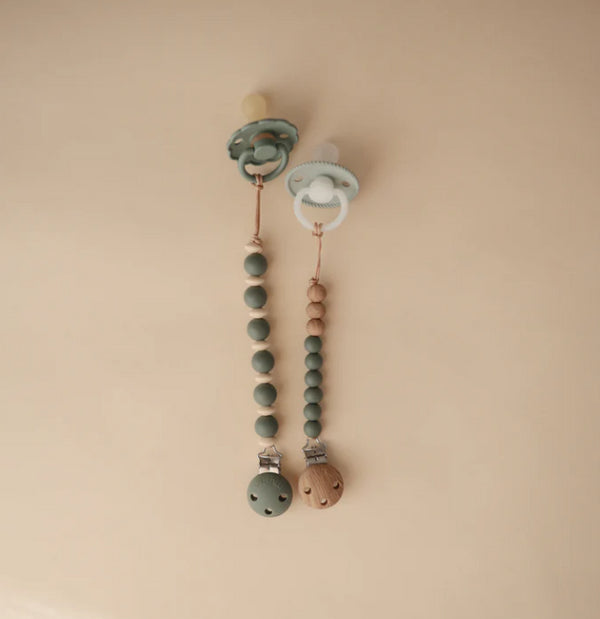 PRENDEDOR DE CHUPETA LUNA