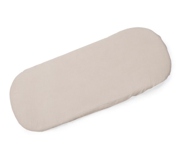 Complete cover with elastic for bassinet.