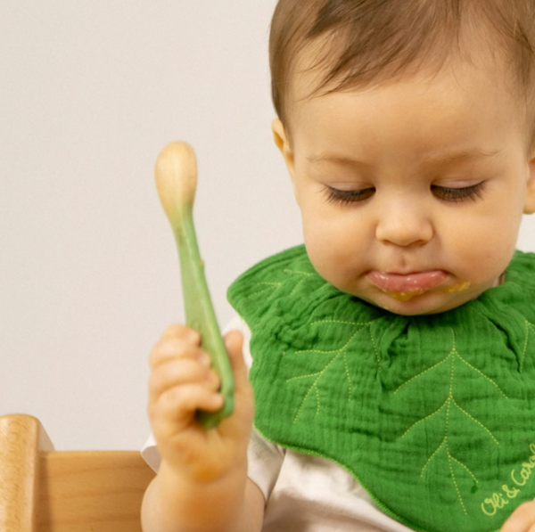 2 COLHERES DE MADEIRA