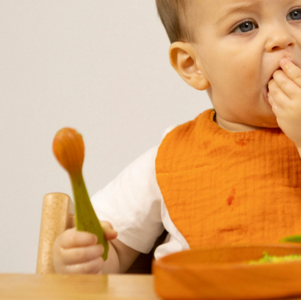 2 COLHERES DE MADEIRA