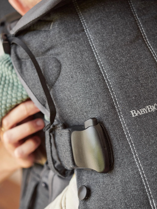 Babyjorn baby carrier one frontal e traseiro denim grey, dark grey, cotton mix
