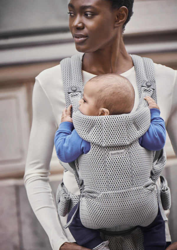 Babyjorn baby carrier move frontal grey 3D mesh