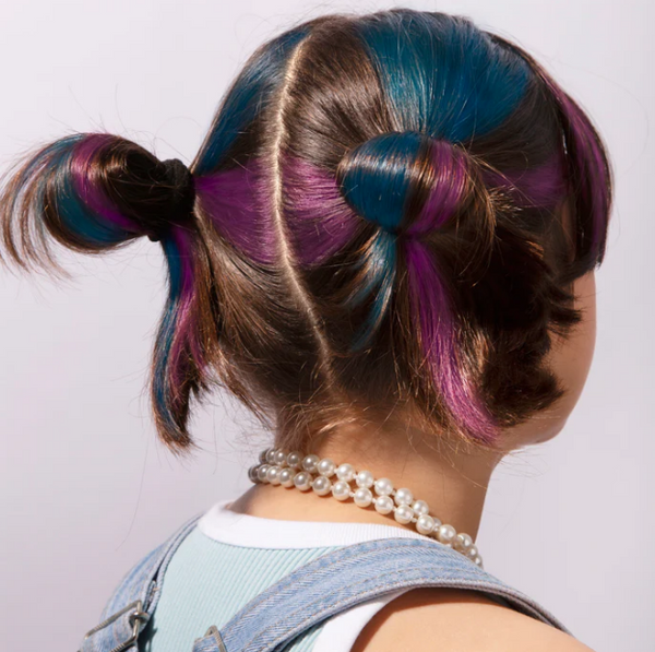 Conjunto de 6 colorações temporárias para cabelo em giz nas cores rosa, vermelho, roxo, azul, verde e amarelo, fáceis de aplicar e remover.