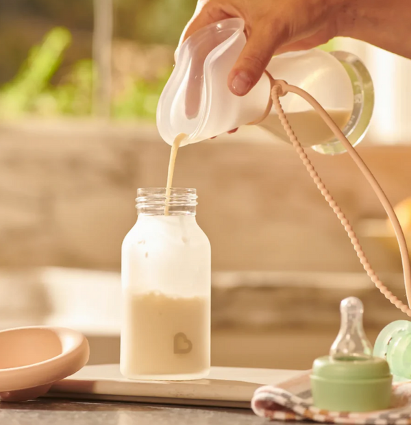 BOMBA MANUAL DE SILICONE MUNCHKIN