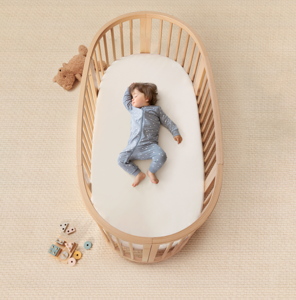 Stokke Sleepi Berço + Colchão + Lençol