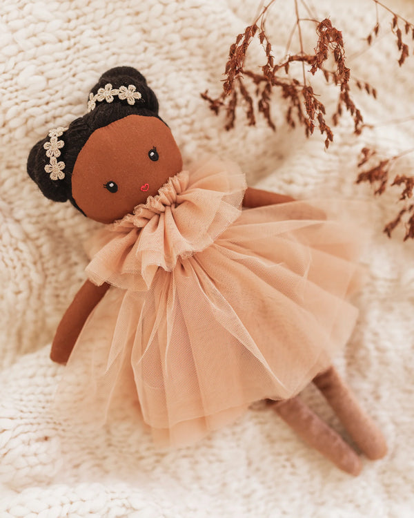 DOLLIE SUGAR BEE