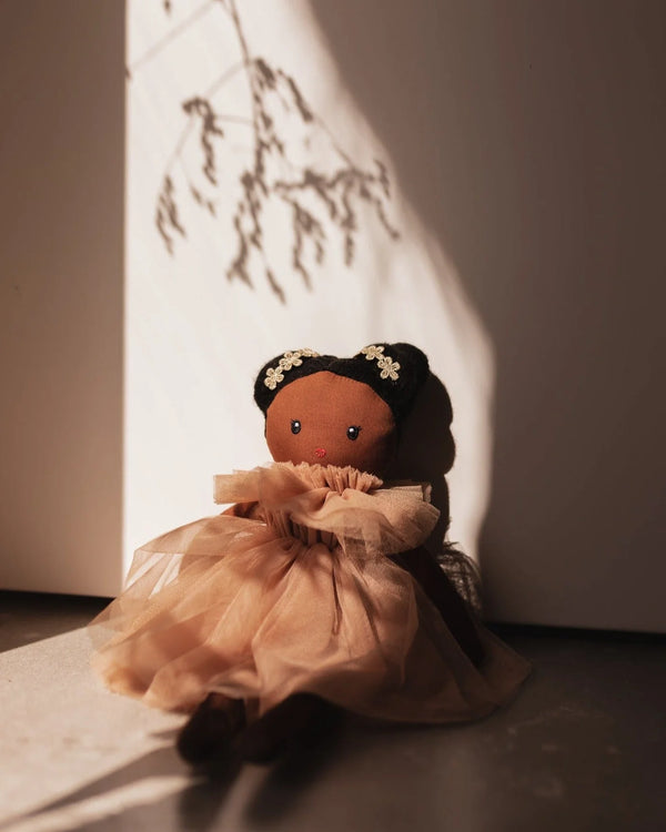 DOLLIE SUGAR BEE