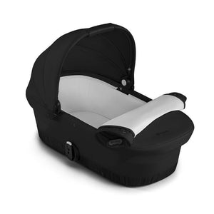Alcofa CYBEX GAZELLE S compatível com os carrinhos Gazelle S e e-Gazelle S, com colchão em espuma macia, interior espaçoso, pega de transporte e capota solar XXL com proteção UPF 50+ para bebés desde o nascimento até aos 9 kg. Moon Black