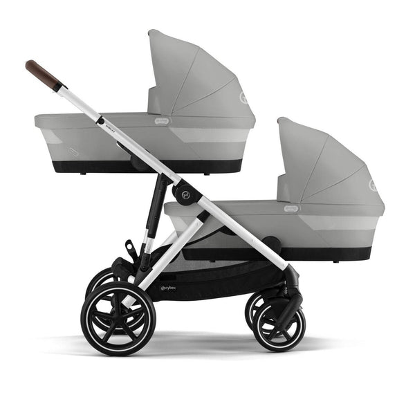 Alcofa CYBEX GAZELLE S compatível com os carrinhos Gazelle S e e-Gazelle S, com colchão em espuma macia, interior espaçoso, pega de transporte e capota solar XXL com proteção UPF 50+ para bebés desde o nascimento até aos 9 kg. Stone Grey
