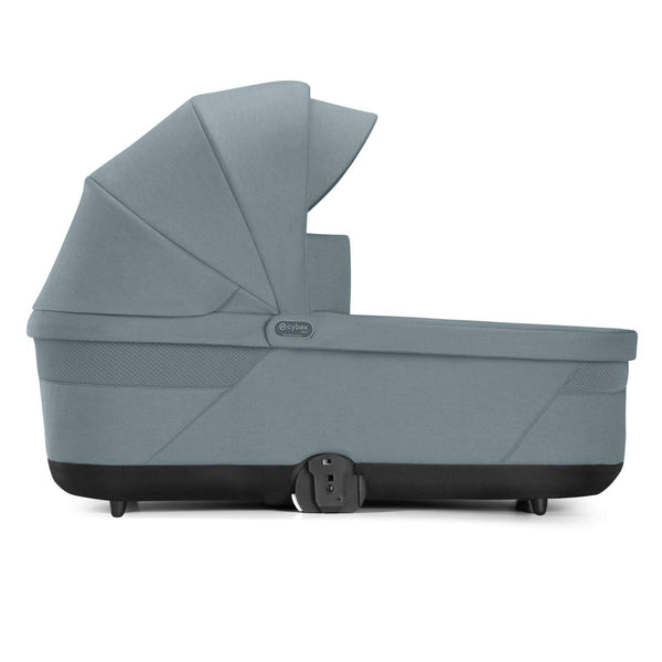 Alcofa CYBEX S LUX compatível com os carrinhos Balios S Lux e Talos S Lux, com colchão em espuma macia, capota solar XXL UPF 50+, ventilação integrada e pega de transporte para bebés desde o nascimento até aos 9 kg. Stormy Blue