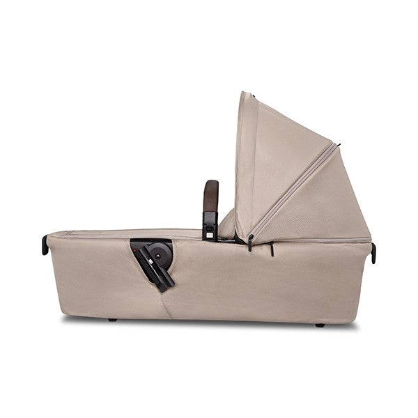 Alcofa JOOLZ AER² compatível com o carrinho Joolz Aer², com colchão respirável, capota extensível ventilada e fecho conjunto com o carrinho para bebés desde o nascimento até aos 9 kg.