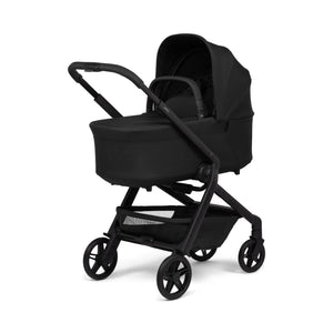 Alcofa JOOLZ HUB 2 compatível com o carrinho Joolz Hub 2, com colchão respirável de 77 cm, sistema de ventilação integrado e capota solar extensível para bebés desde o nascimento até aos 9 kg. Black