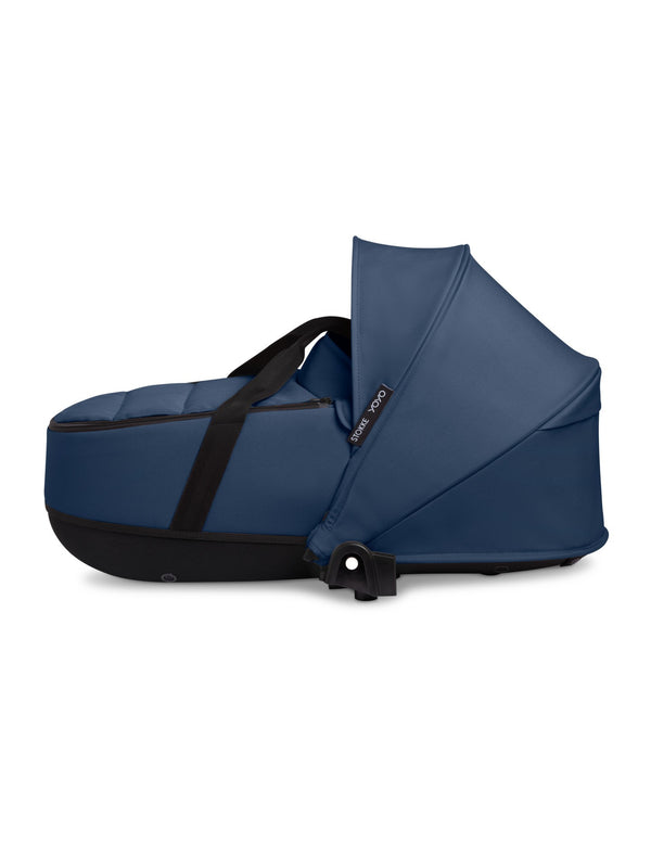 Alcofa STOKKE YOYO³ ultra leve e compacta, com colchão respirável, capota ventilada, cobre-pés, tecido impermeável com proteção UPF 50+ e compatível com o carrinho STOKKE YOYO³ para bebés desde o nascimento até aos 9 kg. Navy Blue