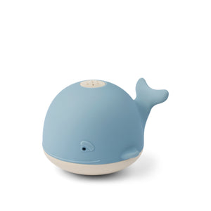 Baleia Sprinkler infantil para o banho com spray ativado pelo contacto com a água, exterior em silicone e design totalmente impermeável.
Beach Blue
