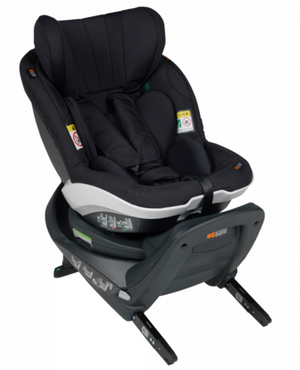 Cadeira auto BeSafe iZi Turn i-Size com rotação de 360°, base ISOFIX integrada, sistema Two-Fit Cushion™ e utilização dos 61 aos 105 cm, permitindo viajar em contra ou a favor da marcha. Fresh Black Cab