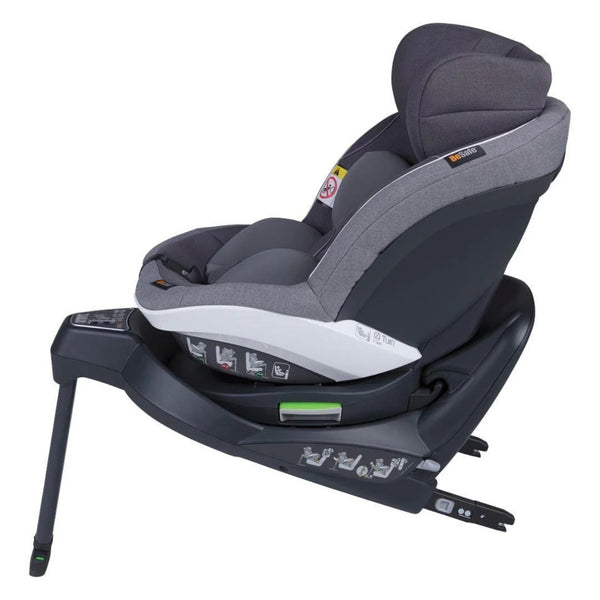 Cadeira auto BeSafe iZi Turn i-Size com rotação de 360°, base ISOFIX integrada, sistema Two-Fit Cushion™ e utilização dos 61 aos 105 cm, permitindo viajar em contra ou a favor da marcha. Metallic Melange