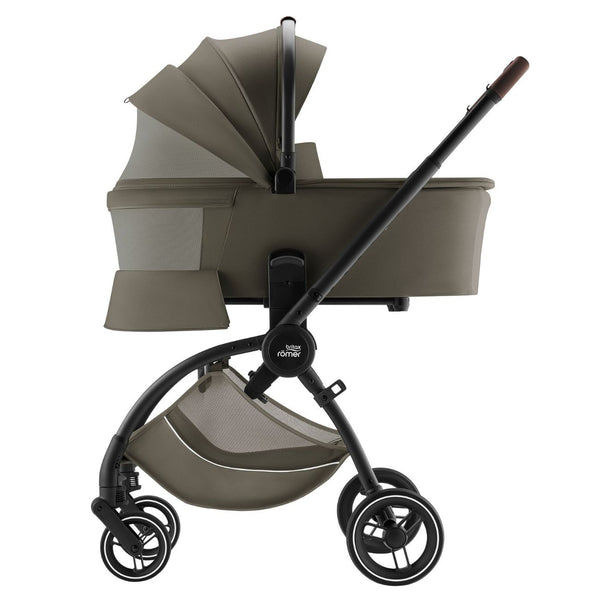 BRITAX ROMER RIO STYLE TRIO + BASE