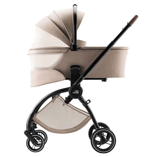 BRITAX ROMER RIO STYLE TRIO + BASE