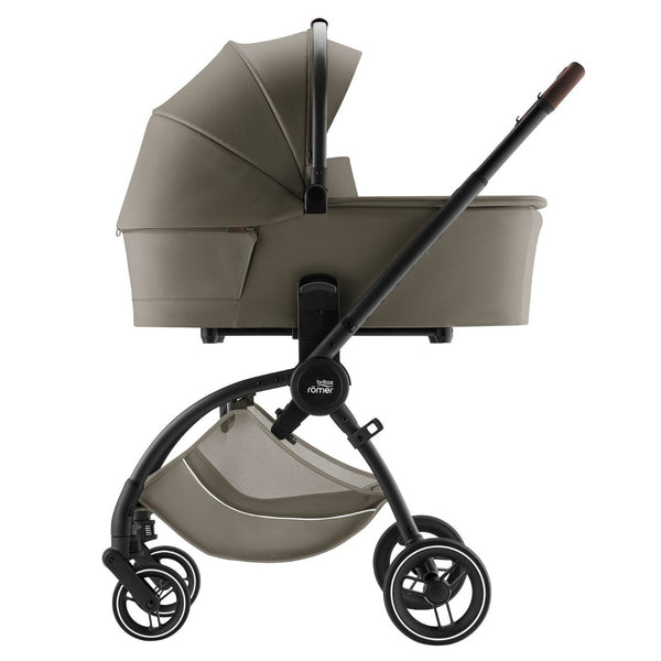 BRITAX ROMER RIO STYLE TRIO + BASE