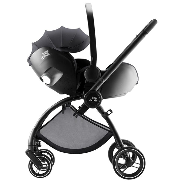 BRITAX ROMER RIO STYLE TRIO + BASE